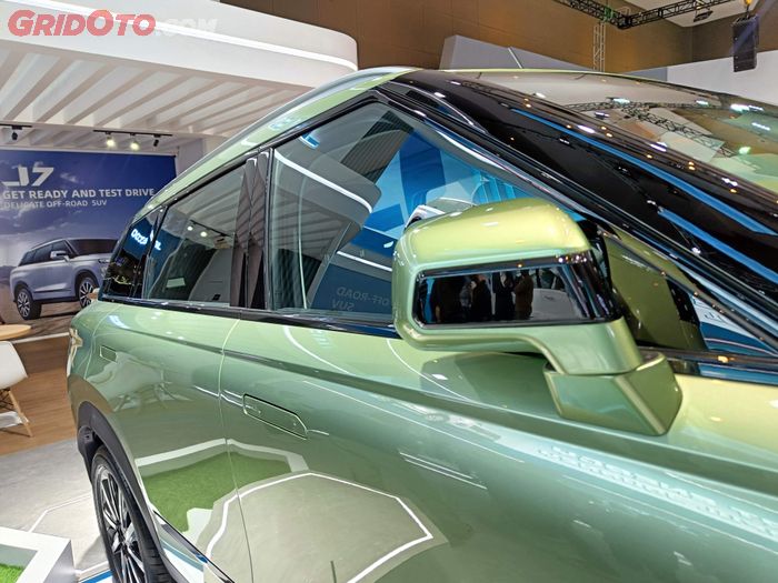 Kaca spion Jaecoo J7 SHS dan Jaecoo J7 berbeda