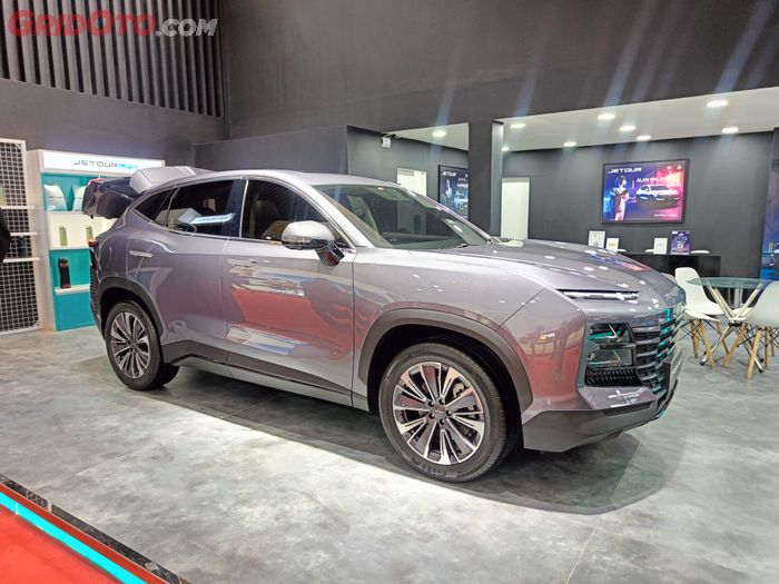 Warna silver Jetour Dashing di IIMS 2025