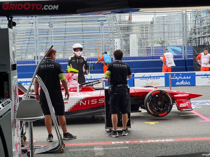 Mobil balap Formula E terbaru Nissan 