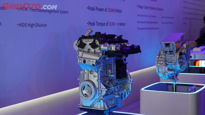Dedicated Hybrid Engine generasi kelima JAECOO H4J15 1.500 cc 4 silinder segaris turbo