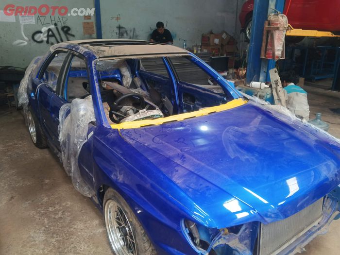 Jangan Cat Ulang Bodi Mobil Kalau Dempulnya Asal, Ini Risikonya!