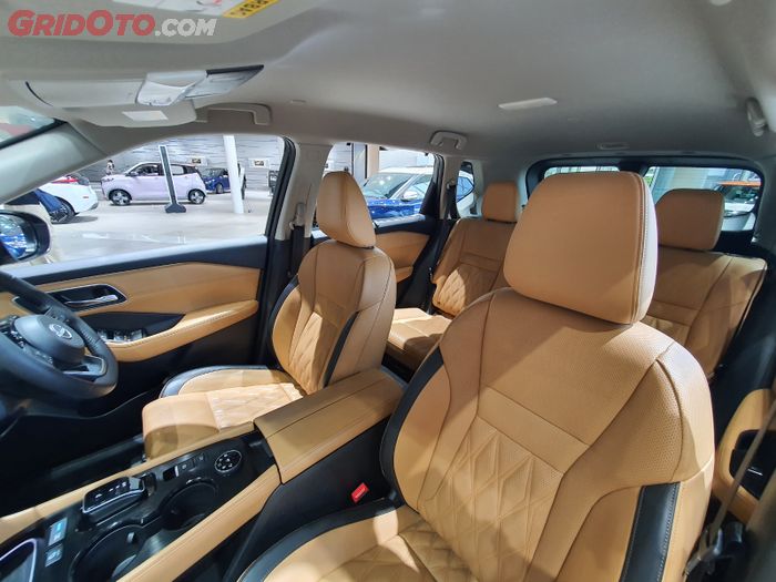Tampilan interior Nissan X-Trail T33 di Jepang 