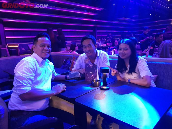 TVS Motor Indonesia memboyong dua piala OTOMOTIF Award 2025, selamat buat TVS Ronin dan Callisto