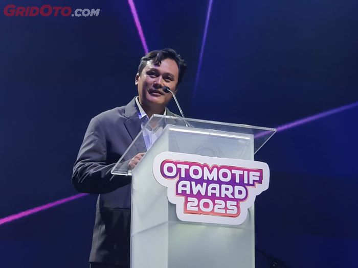 Haryadi Hidayat, Managing Editor tabloid OTOMOTIF memberikan pesan dan harapan atas pertumbuhan industri otomotif di Tanah Air