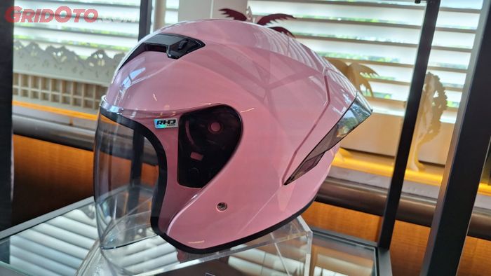 Helm half face NHK N2 Elite yang paling basic dibuat buat kaum hawa 