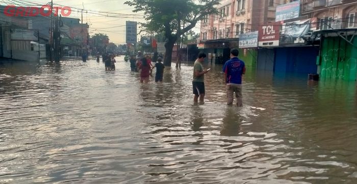 Banjir di Cileduk Indah 1