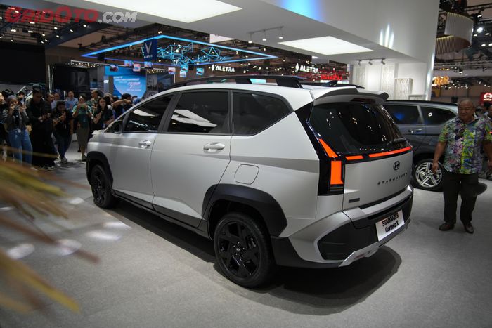 Buritan Hyundai Stargazer Cartenz X