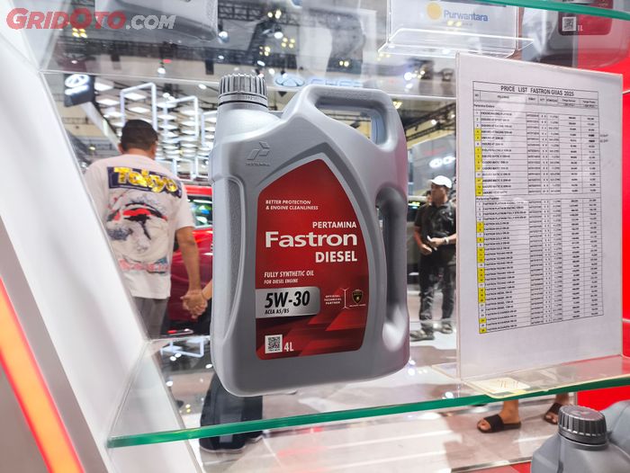 Pertamina Fastron Diesel 5W-30 dijual dalam kemasan 1 liter dan 4 liter