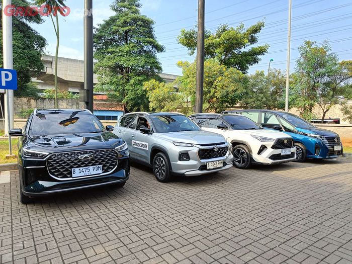 Jejeran mobil hybrid di GridOto Hybrid Challenge 2025