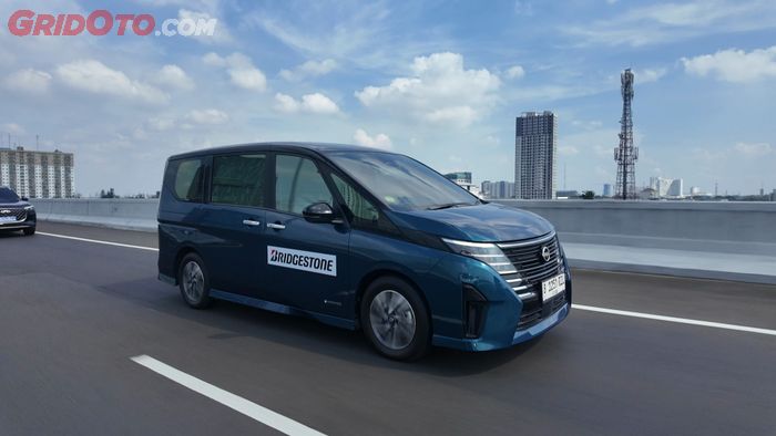 Soal tenaga dan kenyamanan Nissan Serena e-Power tak perlu dipertanyakan 
