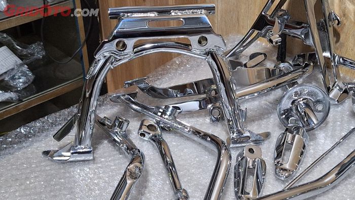 Lapis chrome pada standar motor jadi favorit 