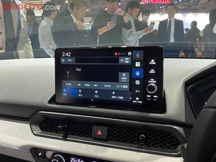 Head unit Honda Prelude mirip punya Civic.
