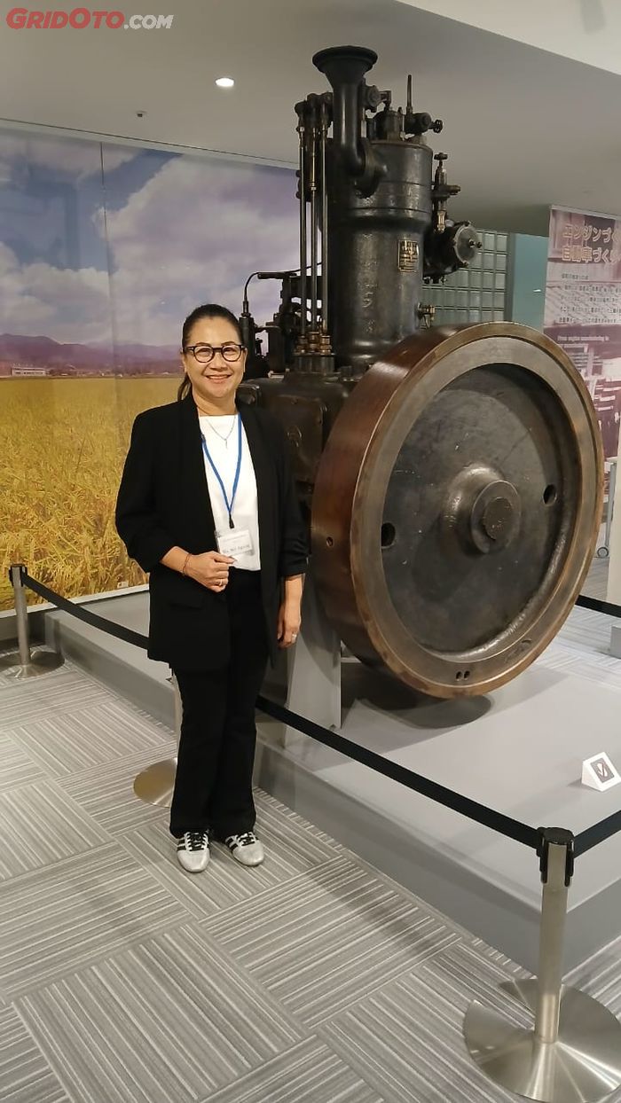 Direktur Pemasaran dan Direktur Komunikasi Korporat PT Astra Daihatsu Motor, Sri Agung Handayani