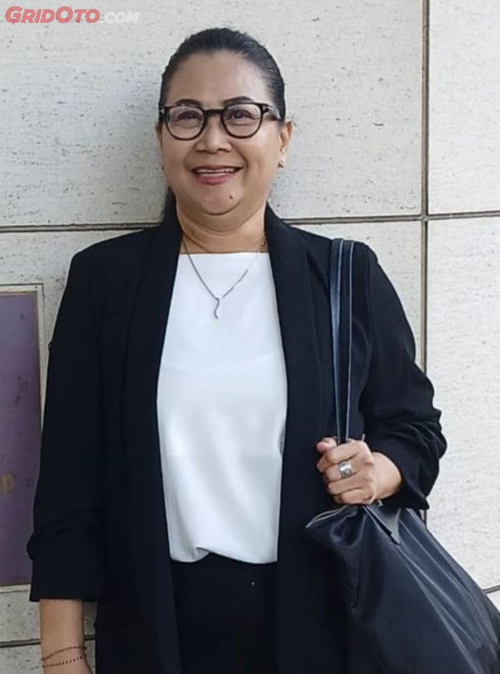 Sri Agung Handayani. Beda karakter konsumen LCGC dan EV Murah