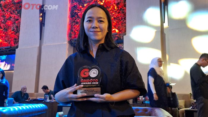 buka Carla Carina, Marketing Head PT Indomobil eMotor 