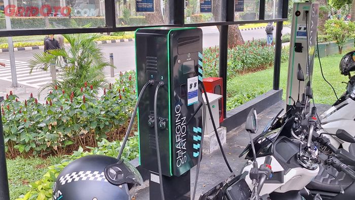 Charging Station khusus buat motor listrik ALVA 