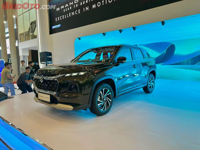 Suzuki Grand Vitara disegerkan di ajang GJAW 2025