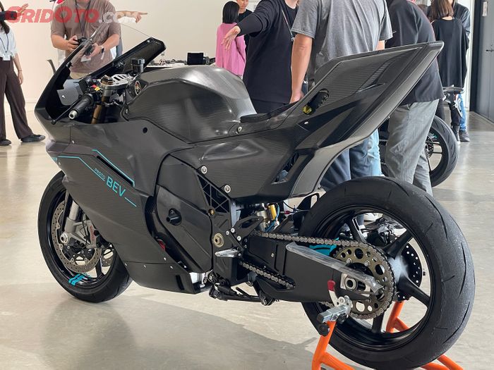Tinggal gas rem, Yamaha Proto BEV (Battery Electric Vehicle) enggak pakai transmisi manual.