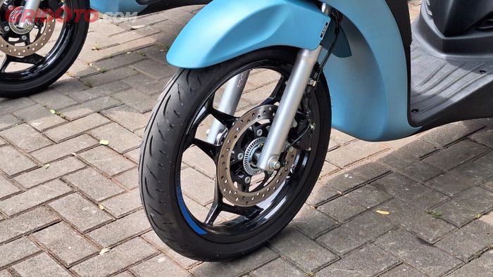 Pelek depan Piaggio Liberty S berukuran ring 16 