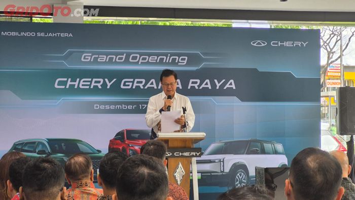 Henru komisaris PT Sentral Mobilindo Sejahtera