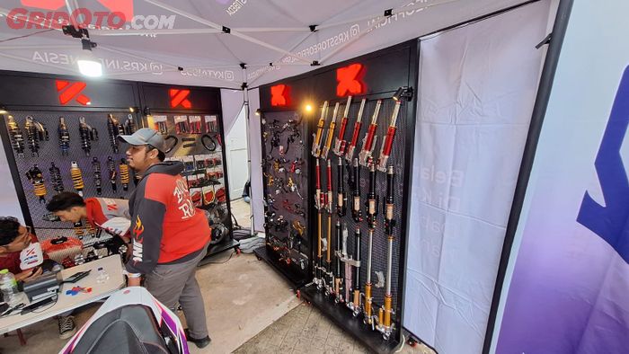 Diskon sokbreker atau suspensi KYTA selama Yamaha Rev Festival