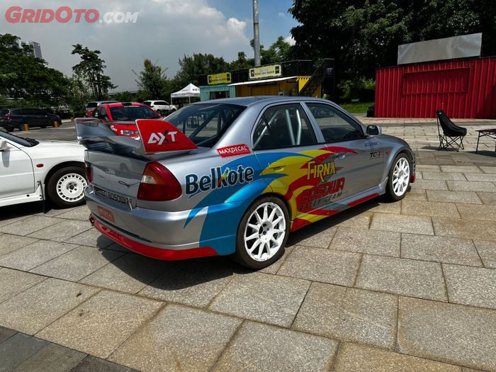 Mitsubishi Lancer Evolution VI RS