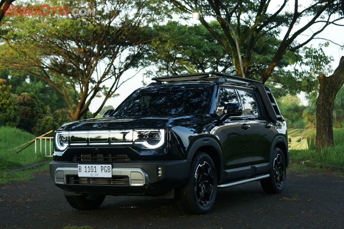 Tampang Depan BAIC BJ30 Hybrid AWD.