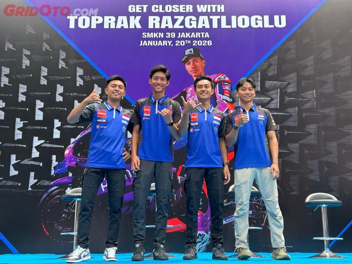 Acara meet and greet Toprak Razgatlioglu juga dihadiri para pembalap Yamaha Racing Indonesia