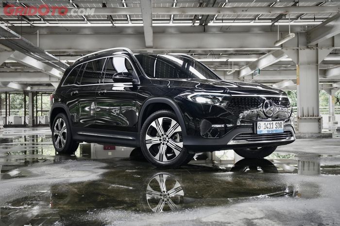 Mercedes-Benz EQB 250+ Progressive Line