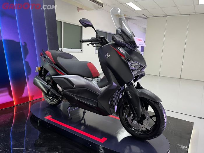 Yamaha XMAX Special Livery MAXi 25th Anniversary