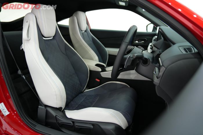 Interior Honda Prelude e:HEV