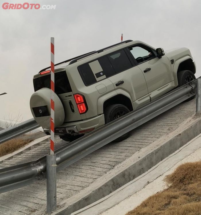 Denza B5 akan masuk ke Indonesia