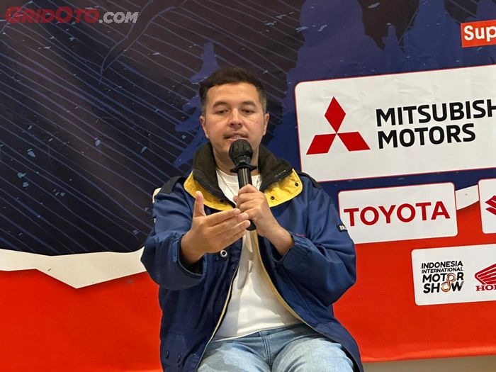 Brand Ambassador PT Mitsubishi Motors Krama Yudha Sales Indonesia (MMKSI), Rifat Sungkar berikan 5 pandangan Mitsubishi Destinator cocok untuk wanita