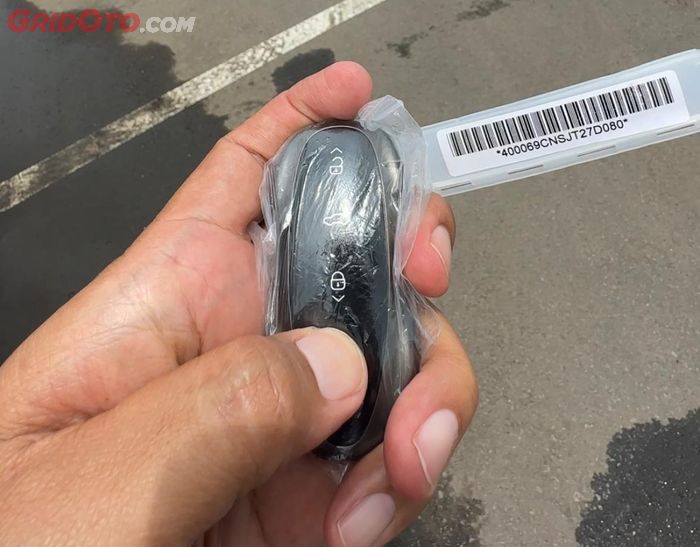 Remote Parking Assist di Lepas L8