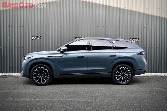 Ground clearance JAECOO J8 SHS ARDIS setinggi 200 mm