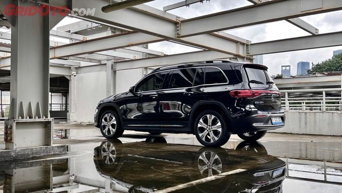 Mobil listrik Mercedes-Benz EQB 250+ Progressive Line