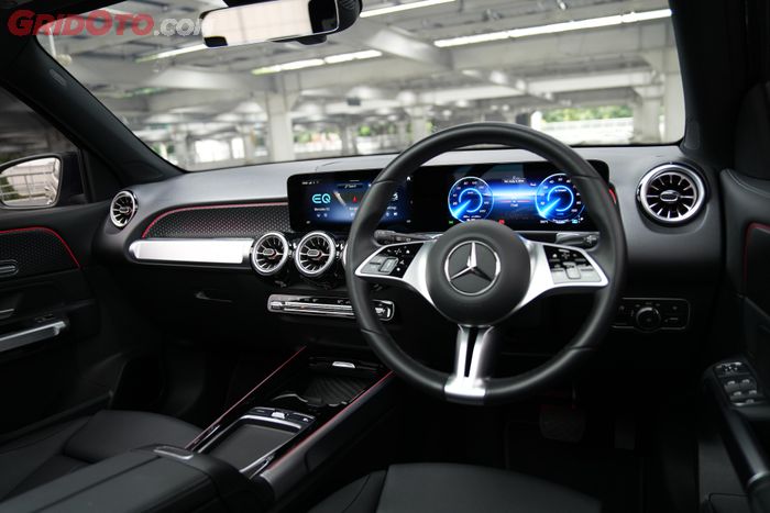 Interior Mercedes-Benz EQB 250+ Progressive Line
