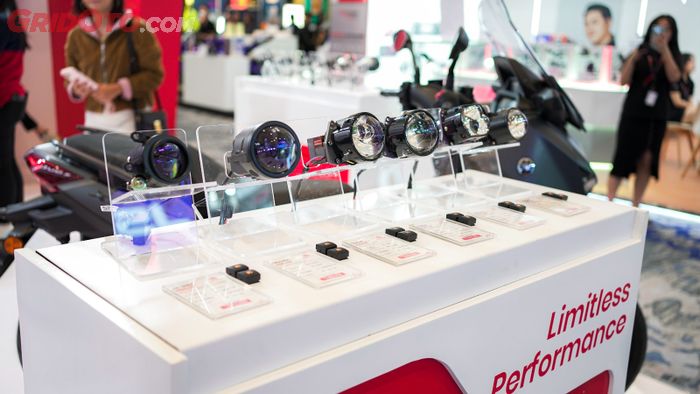 Line up lampu Nexora SRTF diklaim mampu menghasilkan cahaya yang lebih terang dan terarah