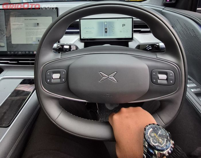 Interior kokpit XPENG G6 PRO