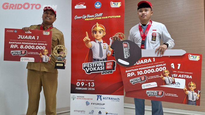 Juara siswa dan guru dalam Astra Honda Technical Skill Contest for Vocational School