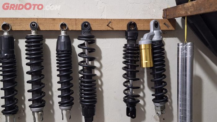 Servis sokbreker tabung 