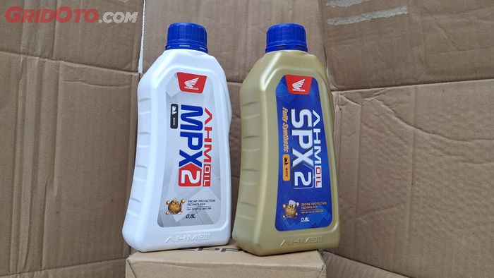 AHM Oil MPX 2 masih mineral, sedangkan SPX 2 sudah full sintetik