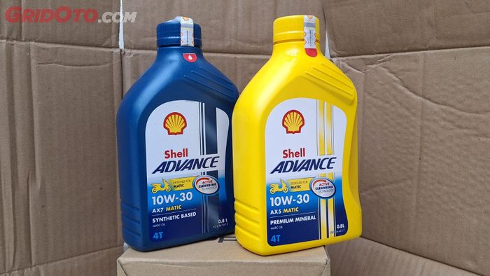 Pilihan oli mesin Shell Advance AX3 dan Shell Advance AX5 buat motor matic Honda 