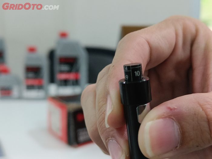 thickness gauge mengukur ketebalan sepatu kampas rem