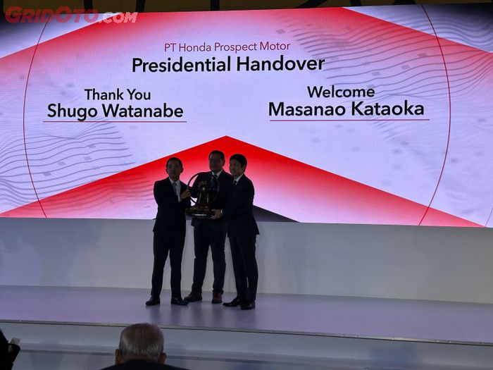 Serah terima pucuk pimpinan PT HPM