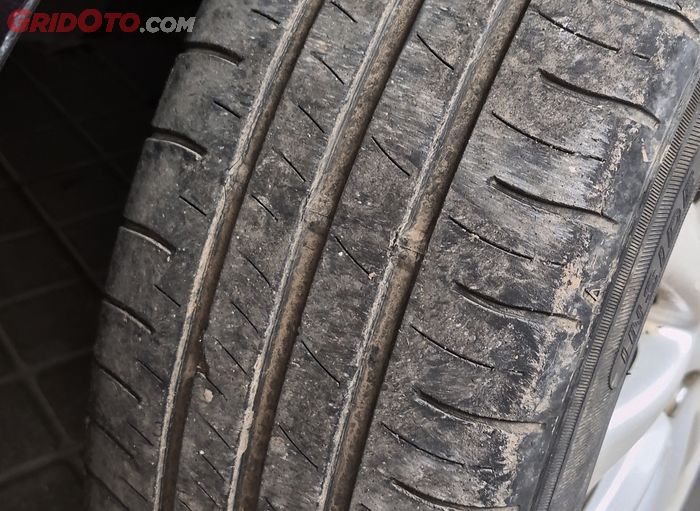 Ilustrasi Tread Depth