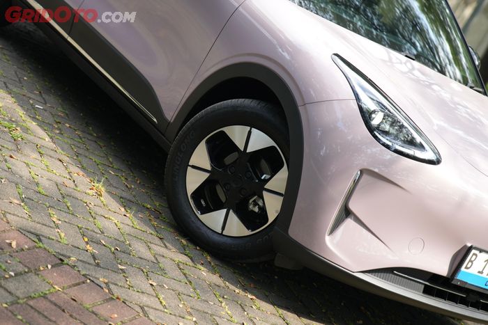 Dari 100-0 km/jam pengereman Geely EX2 Max sejauh 38,6 meter