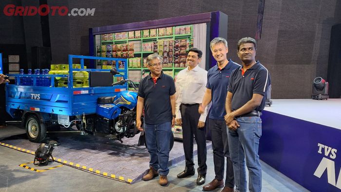Peluncurkan motor roda 3 TVS Motor Indonesia