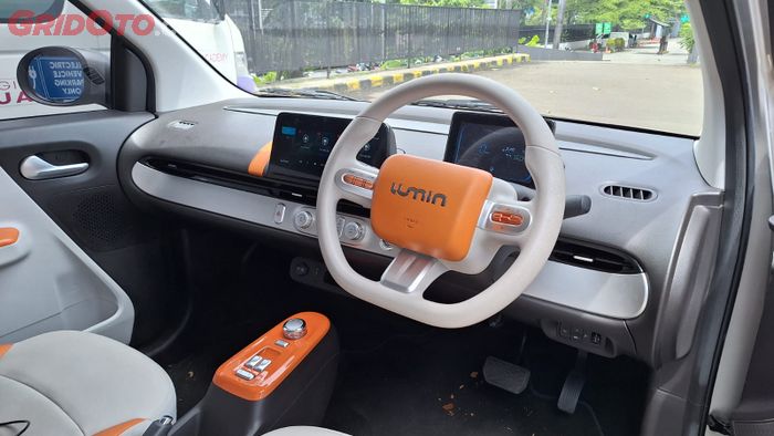 Posisi stir Changan Lumin yang terlalu ke atas 