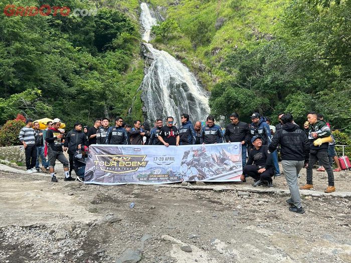 Air terjun Efrata jadi lokasi menarik dikunjungi. Menjadi tempat santai sambil menikmati indahnya air terjun